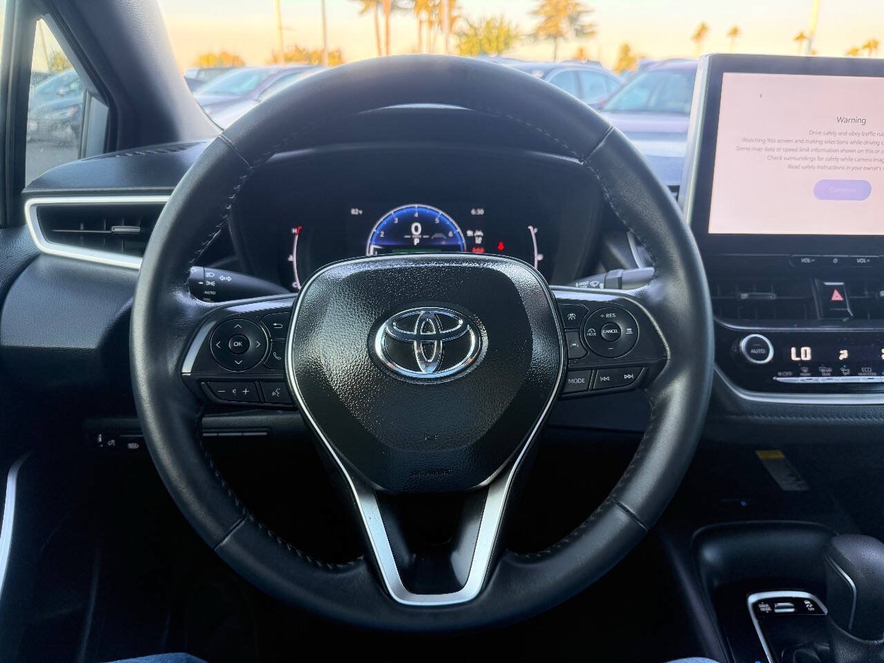 Used 2025 Toyota Corolla SE w/ SE Premium Package FWD image 16
