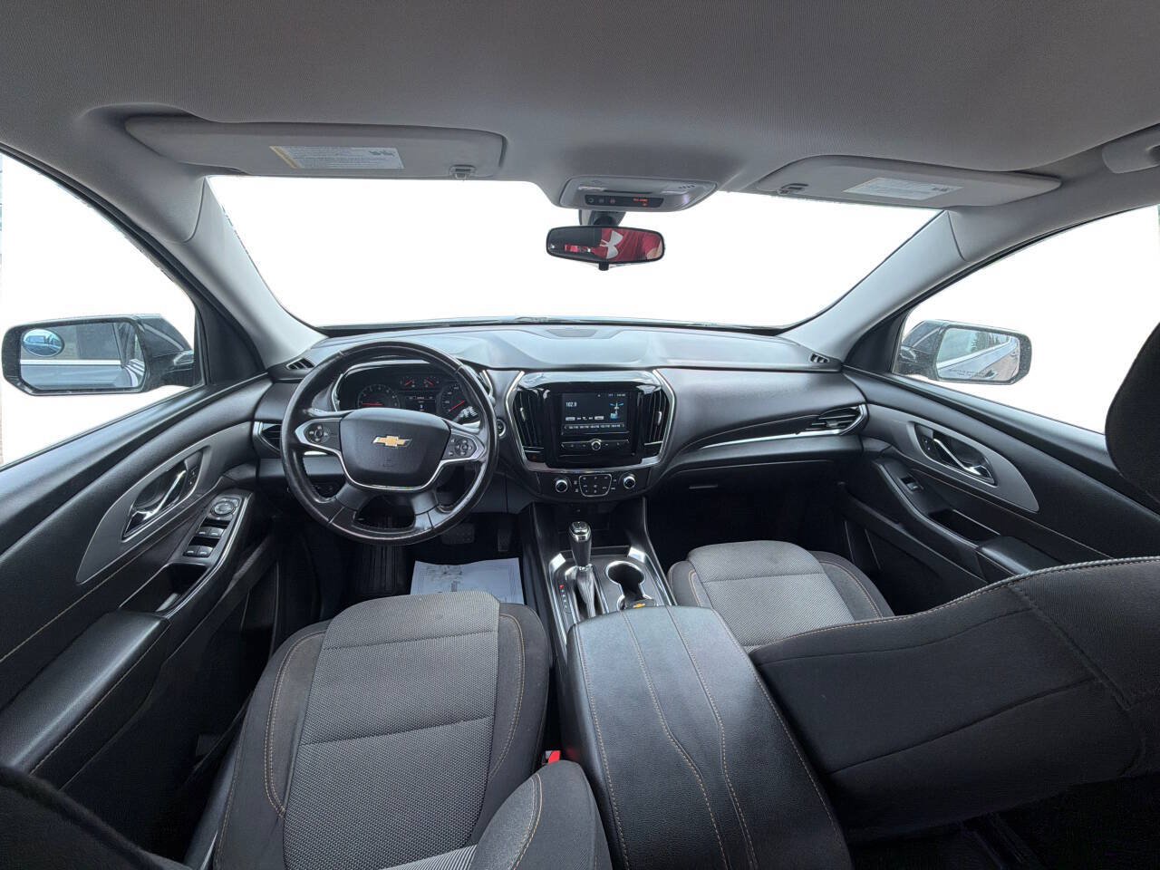 Used 2018 Chevrolet Traverse LT w/ LPO, 'HIT The Road' Package FWD image 12