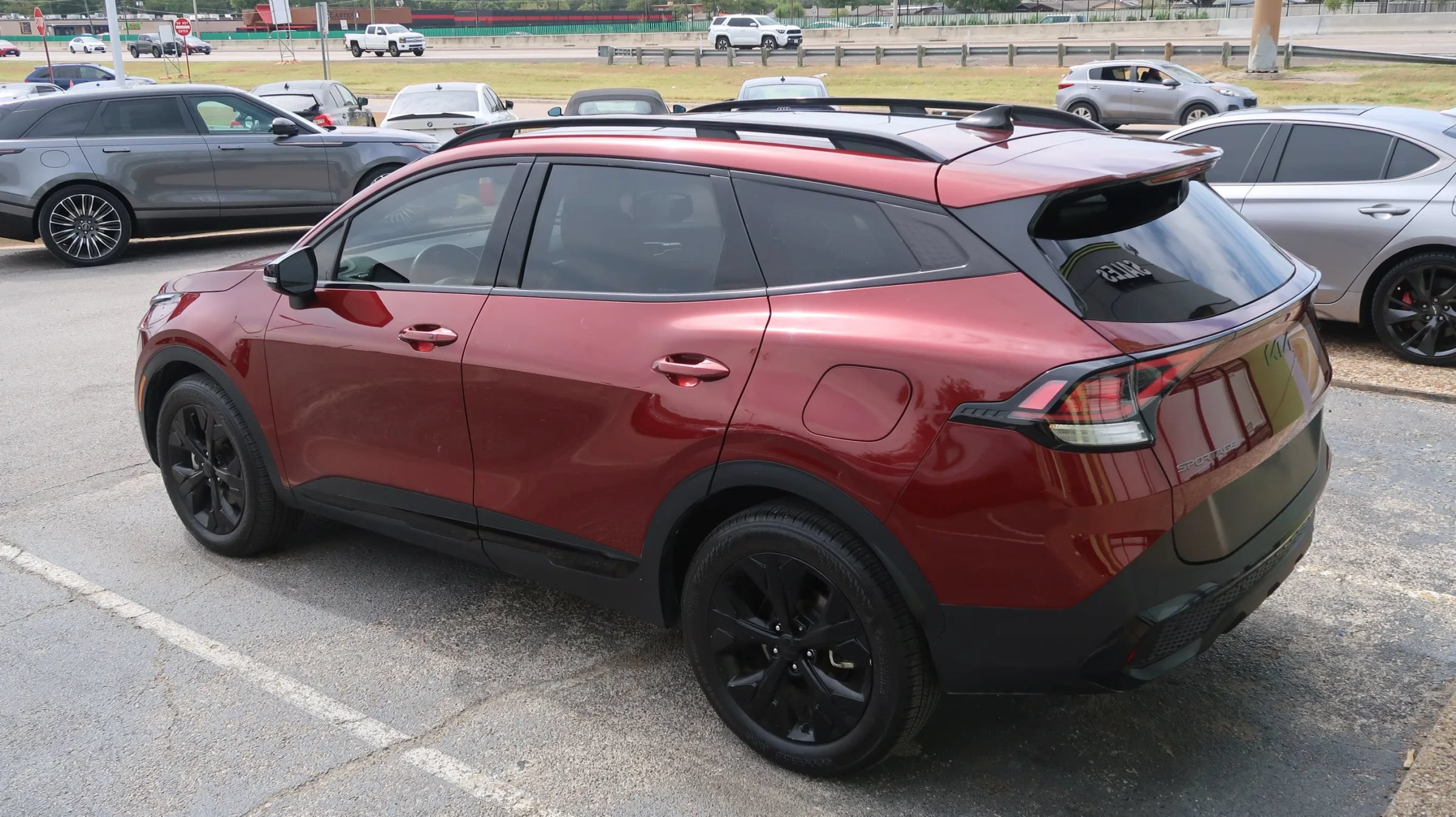 Used 2025 Kia Sportage X-Line w/ Premium Package AWD/4WD image 12