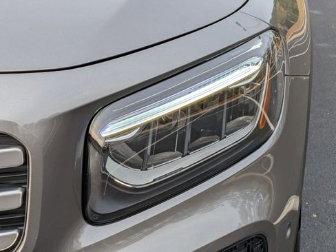 New 2026 Mercedes-Benz GLB 250 image 6