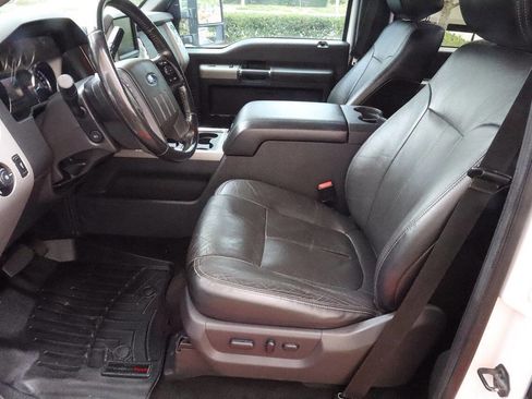 Used 2014 Ford F350 Lariat w/ Lariat Ultimate Package image 9