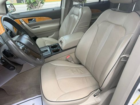 Used 2015 Lincoln MKX FWD w/ Equipment Group 102A image 11
