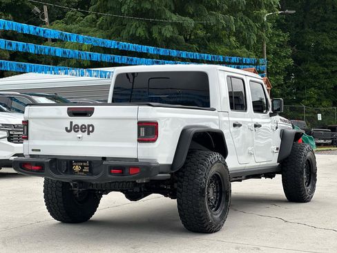 Used 2022 Jeep Gladiator Rubicon w/ Dual Top Group AWD/4WD image 7