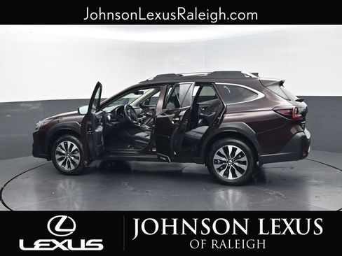 Used 2025 Subaru Outback Touring XT AWD/4WD image 36