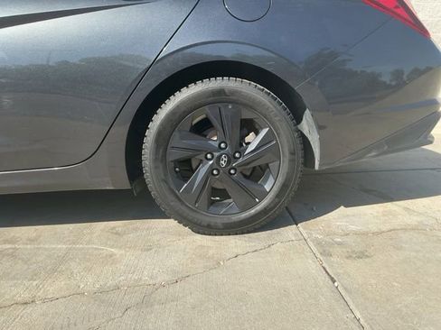 Used 2022 Hyundai Elantra SEL w/ Cargo Package FWD image 29