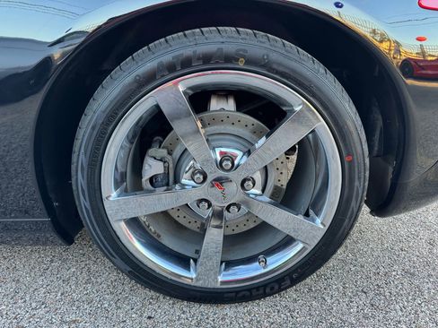 Used 2010 Chevrolet Corvette Coupe w/ Preferred Equipment Group image 16