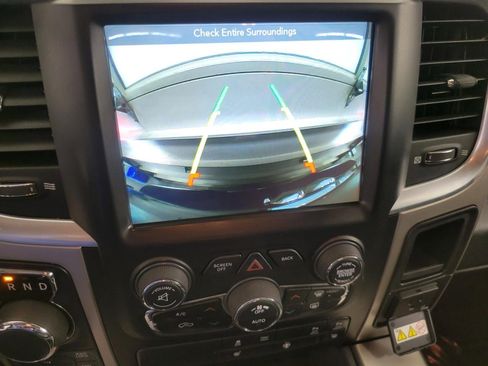 Used 2018 RAM 1500 Big Horn image 12