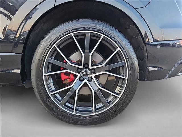 Used 2020 Audi Q8 Premium Plus w/ Premium Plus Package AWD/4WD image 25