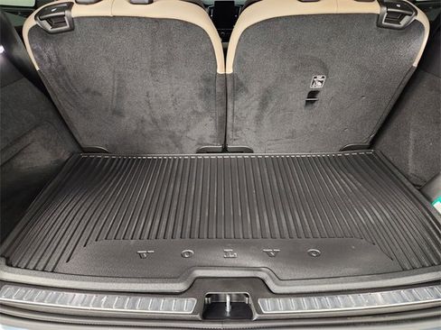 New 2026 Volvo XC90 B5 Plus w/ Protection Package Premier image 34