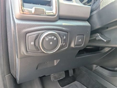 Used 2019 Ford Ranger XLT w/ Equipment Group 301A Mid AWD/4WD image 18