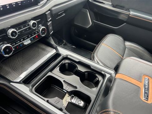 Used 2023 Ford F350 Platinum image 21