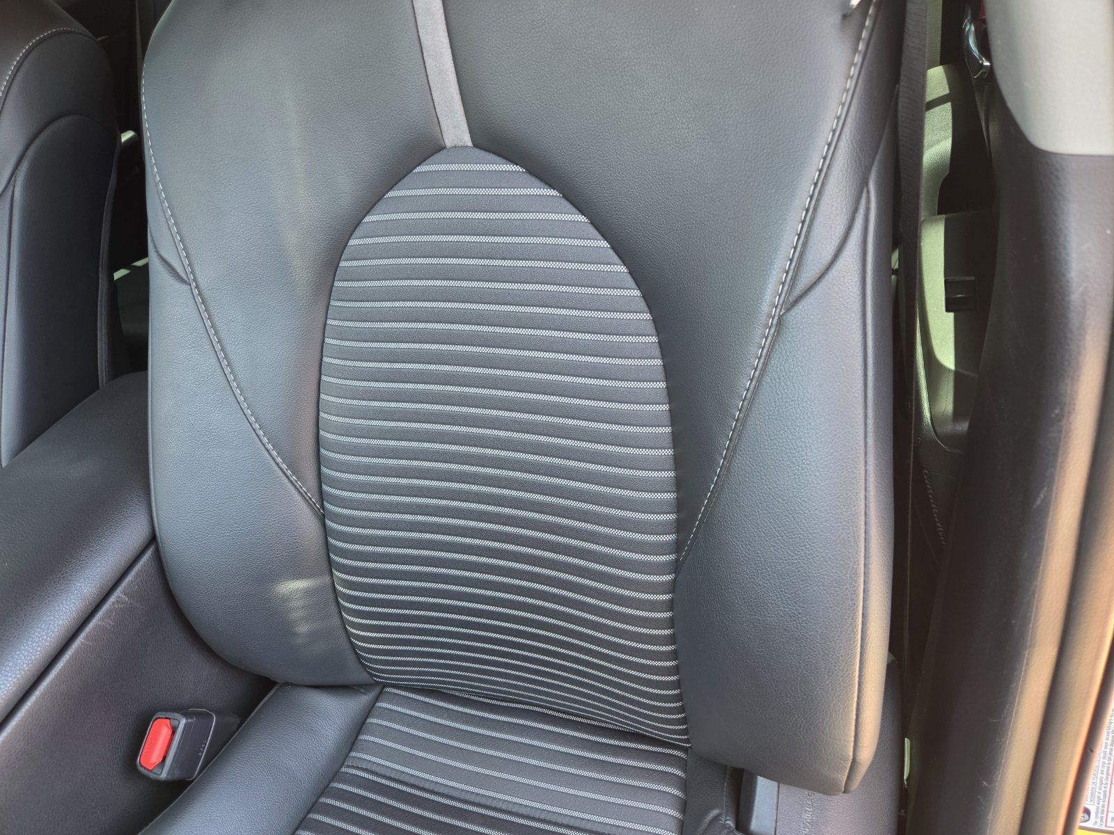 Used 2024 Toyota Camry SE FWD image 16