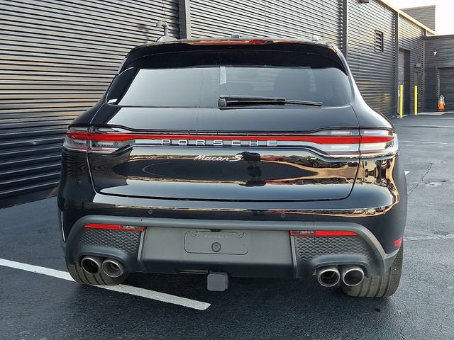 Certified 2024 Porsche Macan S AWD/4WD image 6