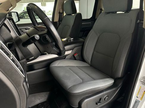 Used 2020 RAM 1500 Lone Star RWD image 13