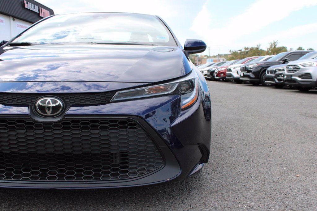 Used 2022 Toyota Corolla LE FWD image 37