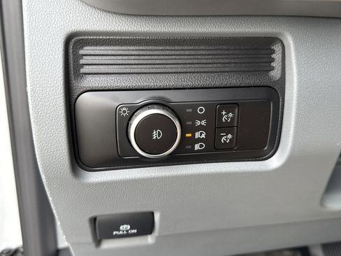 New 2026 Ford F350 XL w/ XL Chrome Package image 27