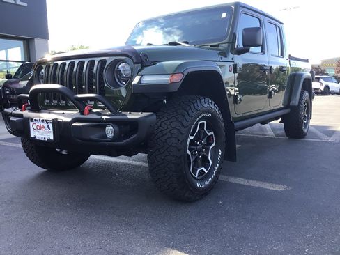 Used 2021 Jeep Gladiator Rubicon w/ LED Lighting Group AWD/4WD image 2