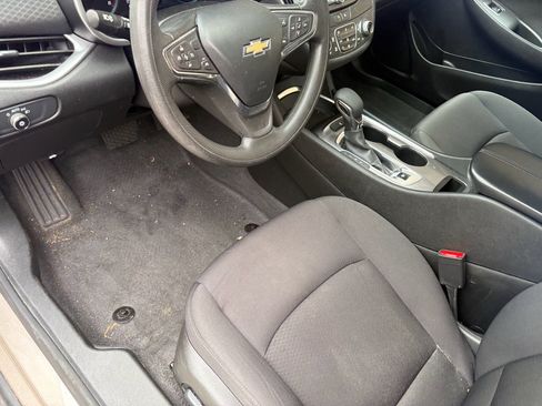 Used 2023 Chevrolet Malibu LT FWD image 12