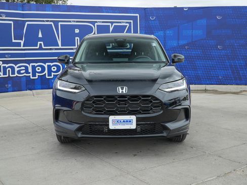 New 2026 Honda HR-V LX image 2