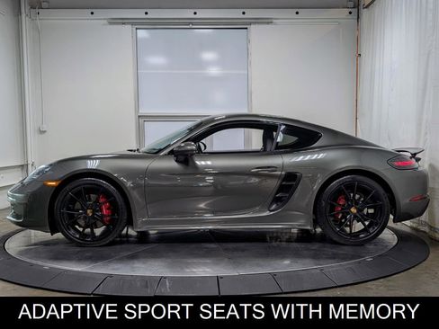 Used 2025 Porsche 718 Cayman S image 6