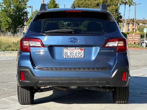 Used 2019 Subaru Outback 2.5i Limited AWD/4WD image 5