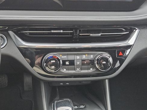 New 2026 Buick Envista Sport Touring image 14