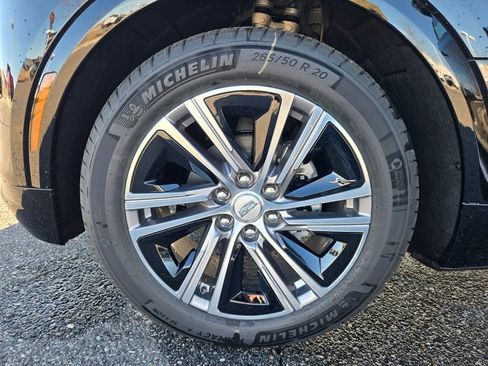 New 2026 Cadillac Lyriq Luxury image 7