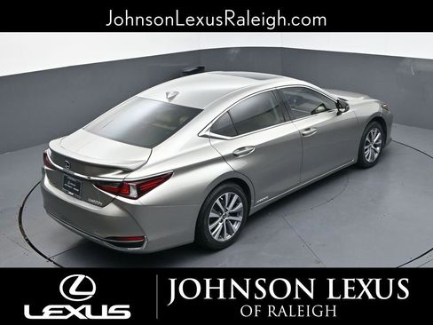 Used 2021 Lexus ES 300h w/ Premium Package FWD image 27