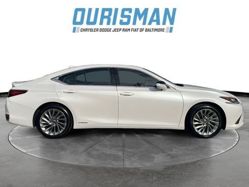 Used 2022 Lexus ES 300h 300h Luxury image 7