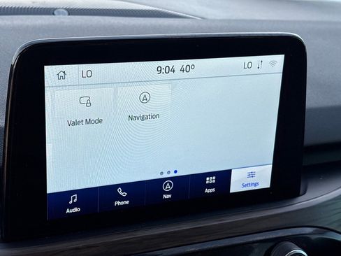 Used 2020 Ford Escape Titanium image 24