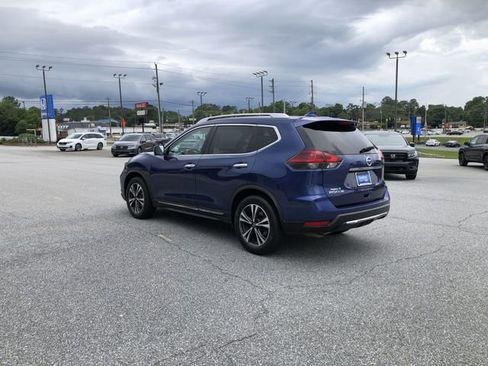 Used 2018 Nissan Rogue SL FWD image 6