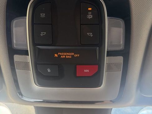 Used 2022 Hyundai Santa Fe SEL image 19