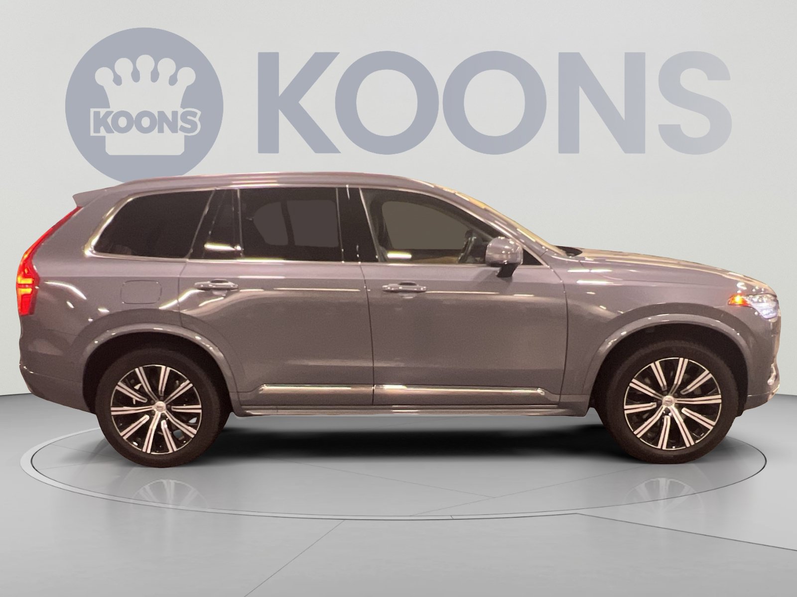 Used 2023 Volvo XC90 B6 Plus AWD/4WD image 8