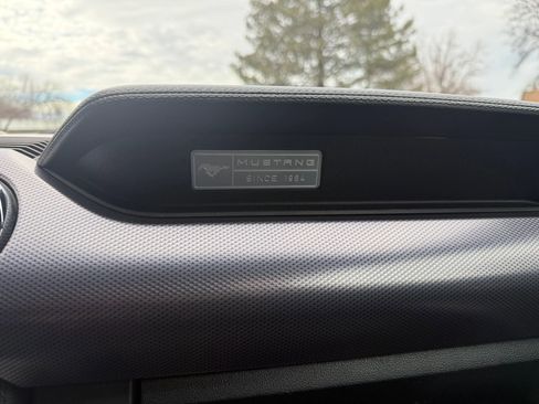 Used 2015 Ford Mustang GT image 36