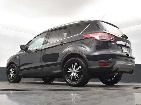 Used 2014 Ford Escape Titanium w/ Equipment Group 401A AWD/4WD image 12