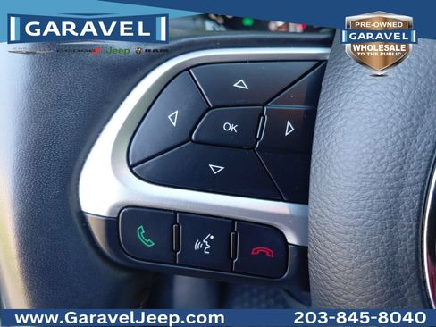 Used 2019 Jeep Compass Latitude w/ Popular Equipment Group AWD/4WD image 4