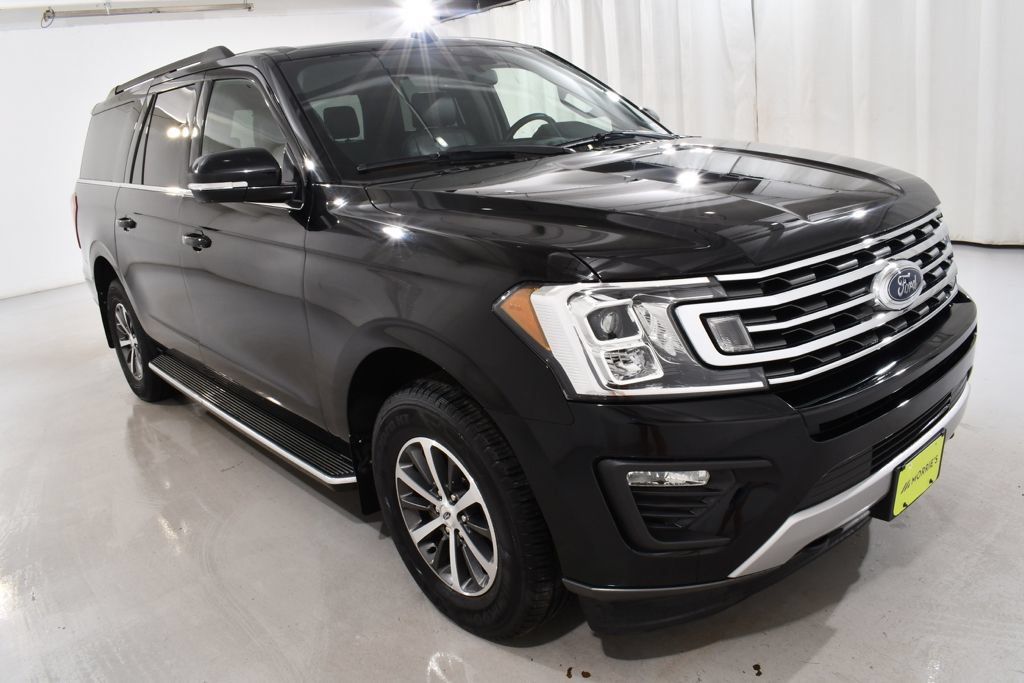 Used 2018 Ford Expedition Max XLT w/ Equipment Group 202A AWD/4WD image 5