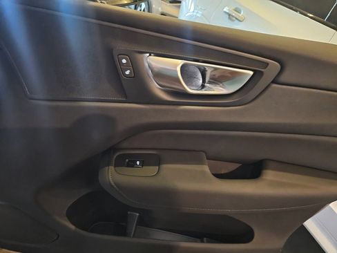 Certified 2026 Volvo XC60 B5 Plus w/ Protection Package Premier AWD/4WD image 10