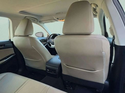 Used 2017 Lexus IS 300 F Sport image 16