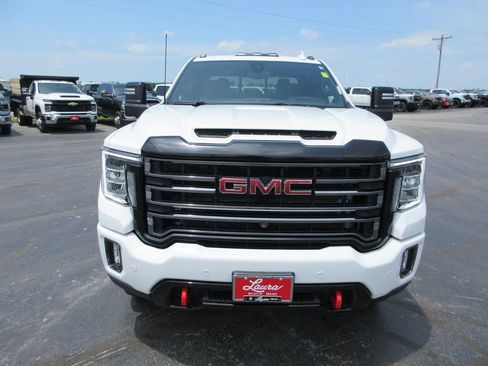 Used 2023 GMC Sierra 2500 AT4 w/ AT4 Premium Plus Package AWD/4WD image 13