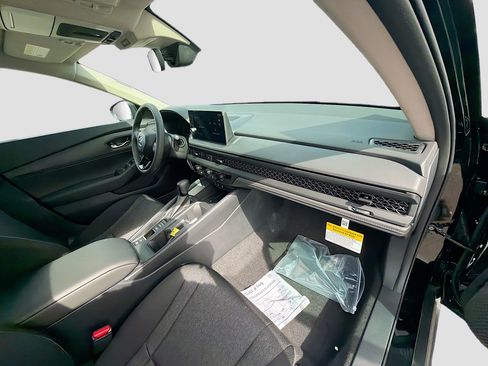 New 2026 Honda Accord LX image 24