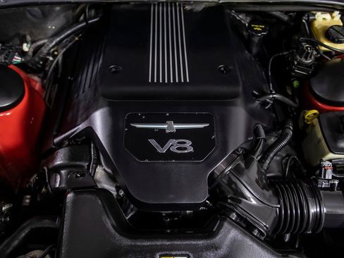 Used 2003 Ford Thunderbird image 48