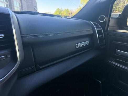 Used 2022 RAM 2500 Laramie AWD/4WD image 42