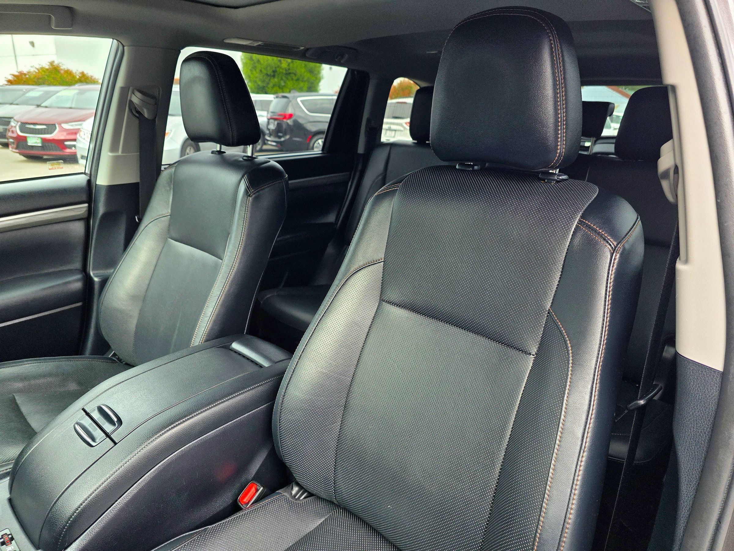 Used 2019 Toyota Highlander Limited AWD/4WD image 44