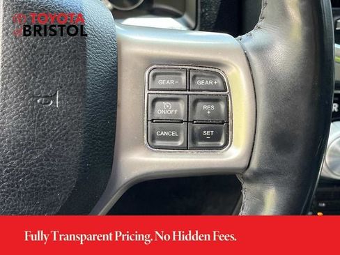 Used 2015 RAM 1500 Laramie w/ Convenience Group AWD/4WD image 28