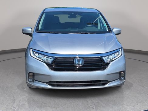 Used 2024 Honda Odyssey EX-L image 2