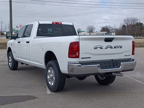New 2026 RAM 2500 Big Horn AWD/4WD image 3