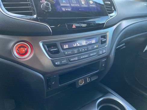 Used 2022 Honda Pilot Sport image 27