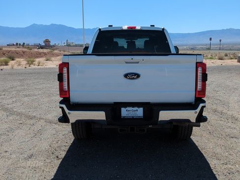 Used 2025 Ford F250 Lariat AWD/4WD image 7