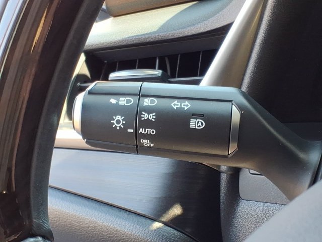 Used 2021 Lexus ES 350 w/ Premium Package FWD image 11